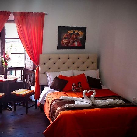 Imperial Golden House Inn Куско Экстерьер фото