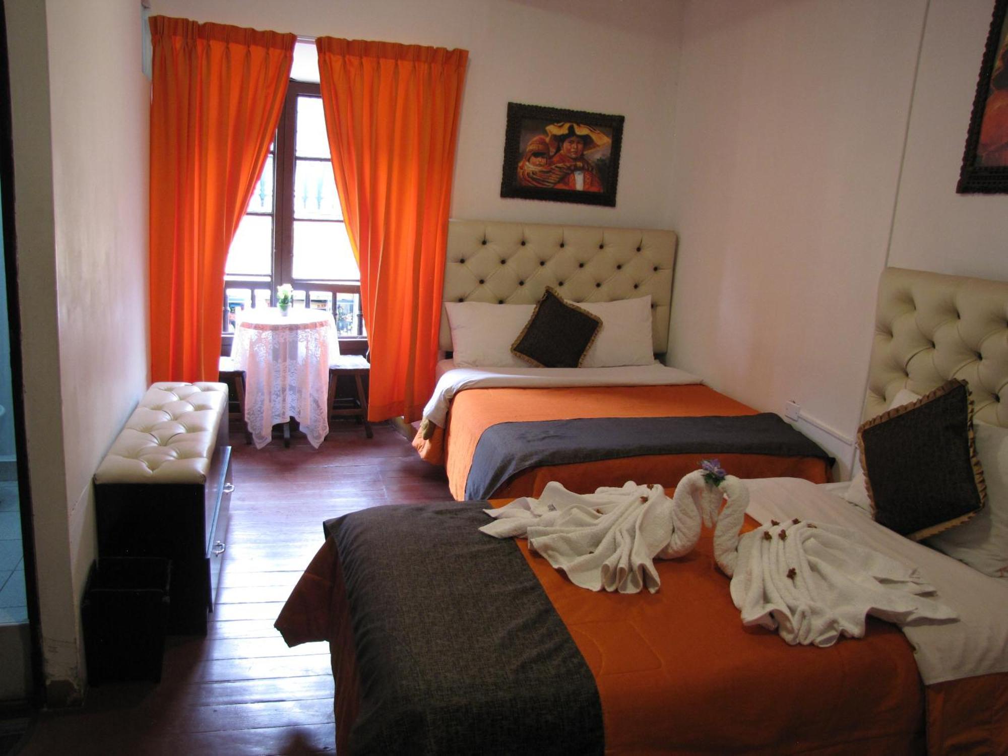 Imperial Golden House Inn Куско Экстерьер фото